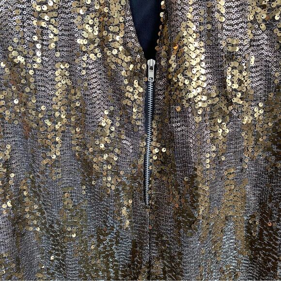 NWOT ASTR Gold Sequin Halter Top Mini Romper Size Medium - Picture 9 of 16